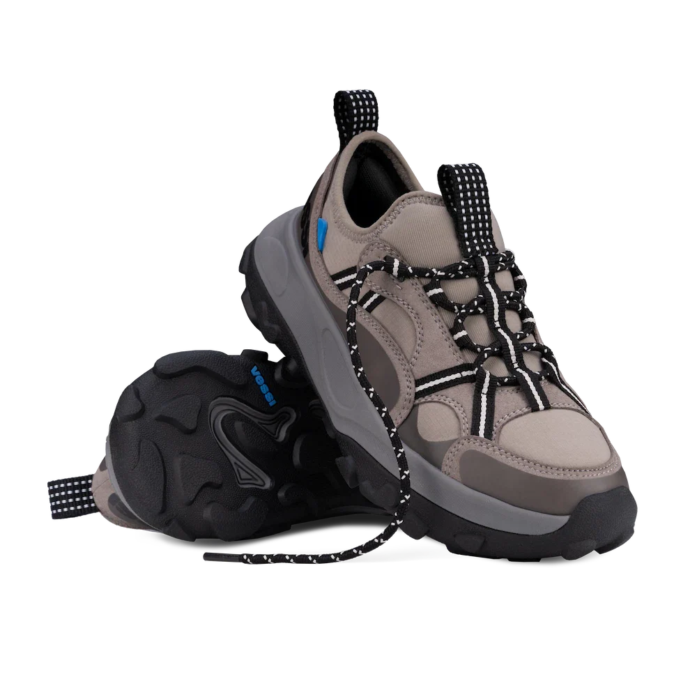 Women's Motu Sneaker - Dark Gravitate/Black 8 Women's Motu Sneaker - Dark Gravitate/Black