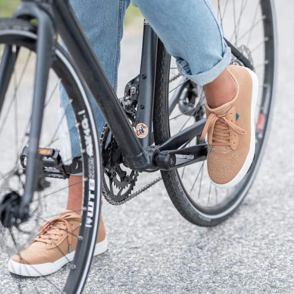 Women's Weekend - Oak Brown 14 Women's Weekend - Oak Brown