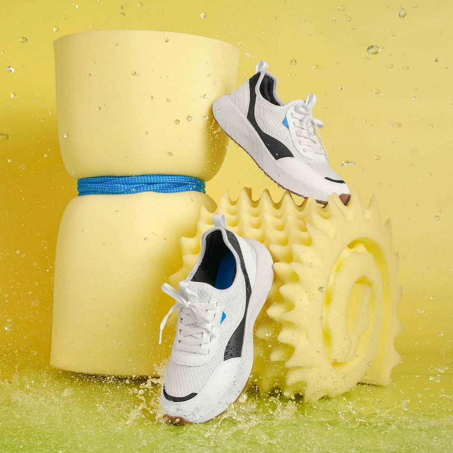 Men's Pacific Sneaker - White/Black