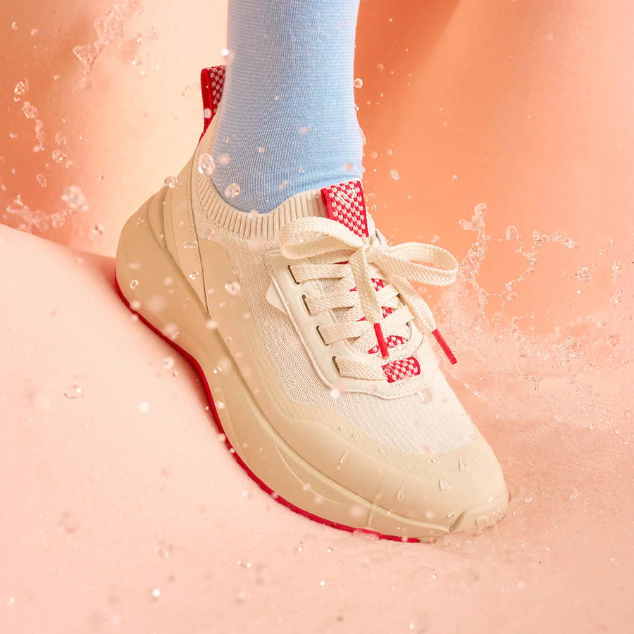 Men's Stormburst Low Top - Light Dune/Dune/Flash 5 Men's Stormburst Low Top - Light Dune/Dune/Flash