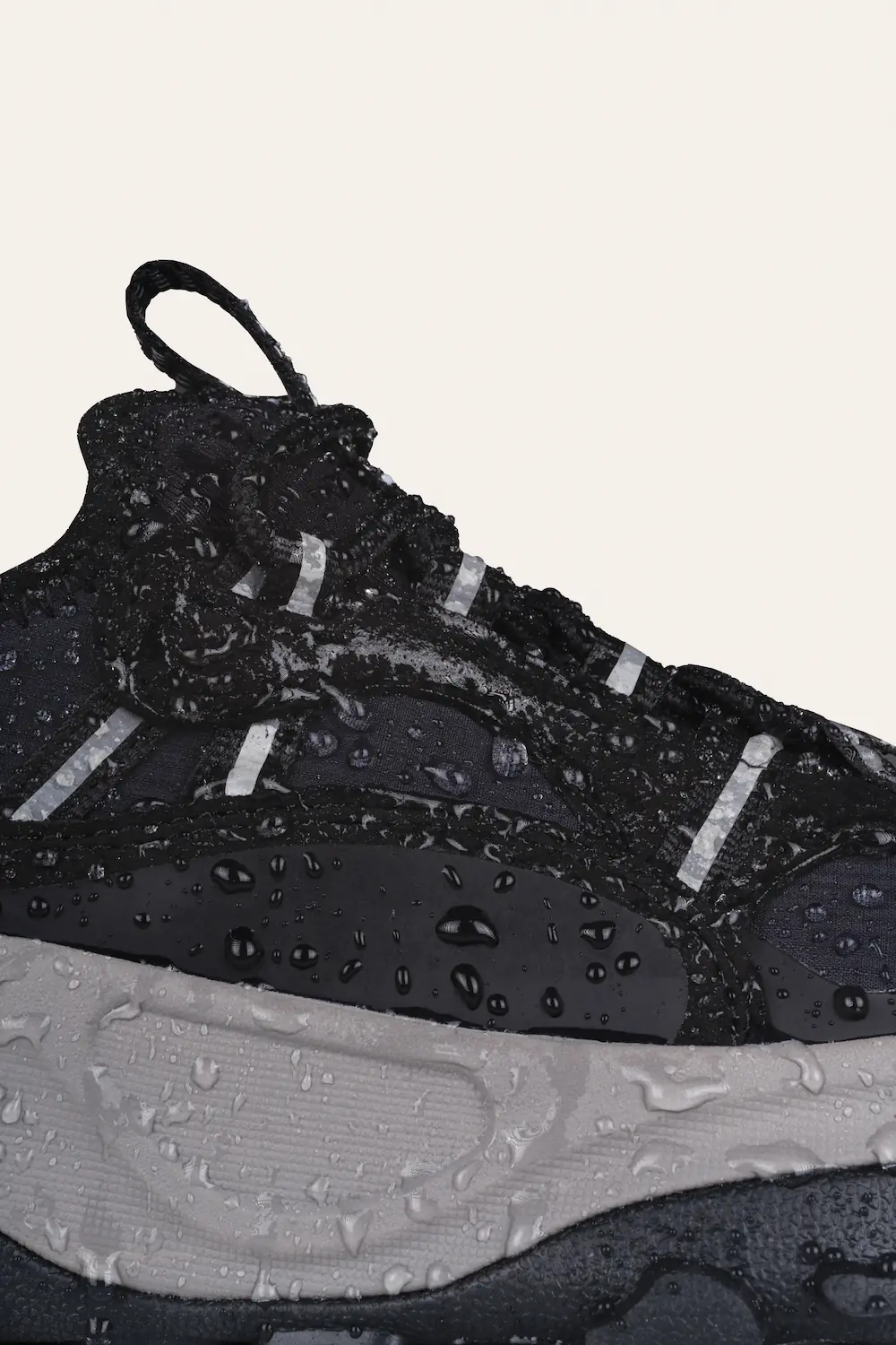 Men's Motu Sneaker - Black/Grey