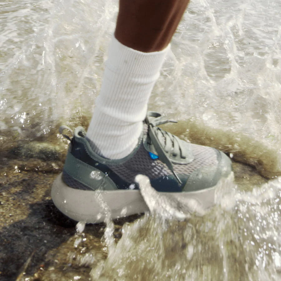 Women's Pacific Sneaker - Grotto