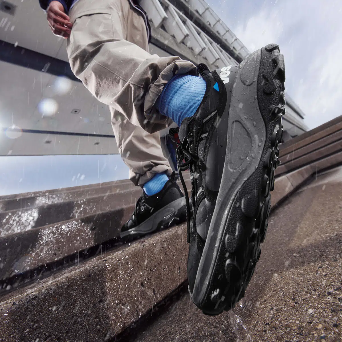 Women's Motu Sneaker - Black/Grey 4 Women's Motu Sneaker - Black/Grey