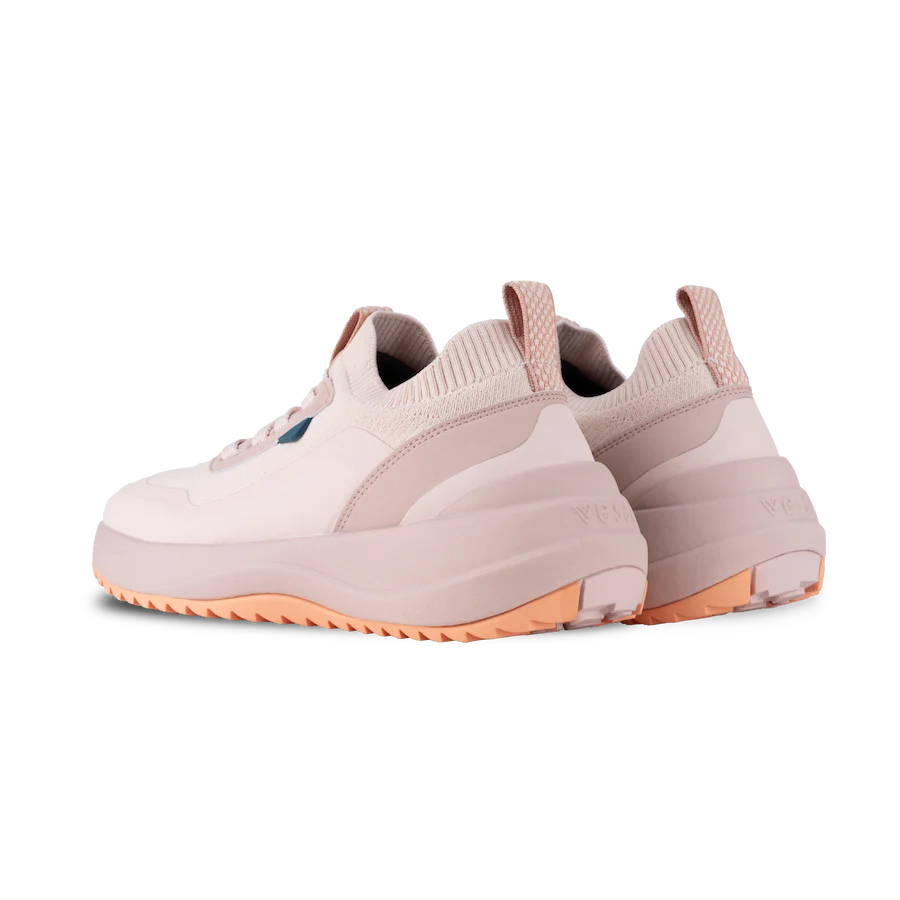 Women's Stormburst Low Top - Light Sundream/Alpenglow 4 Women's Stormburst Low Top - Light Sundream/Alpenglow